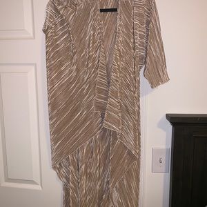 NWT lula roe Shirley size Large